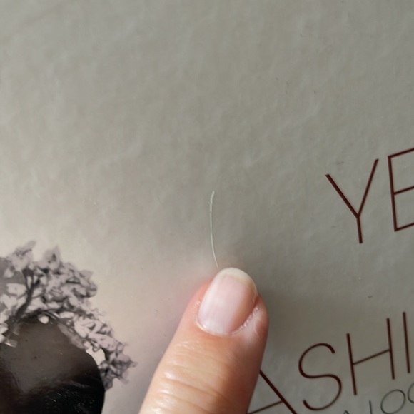 A year in fashion a look a day coffee table book - Picture 15 of 15